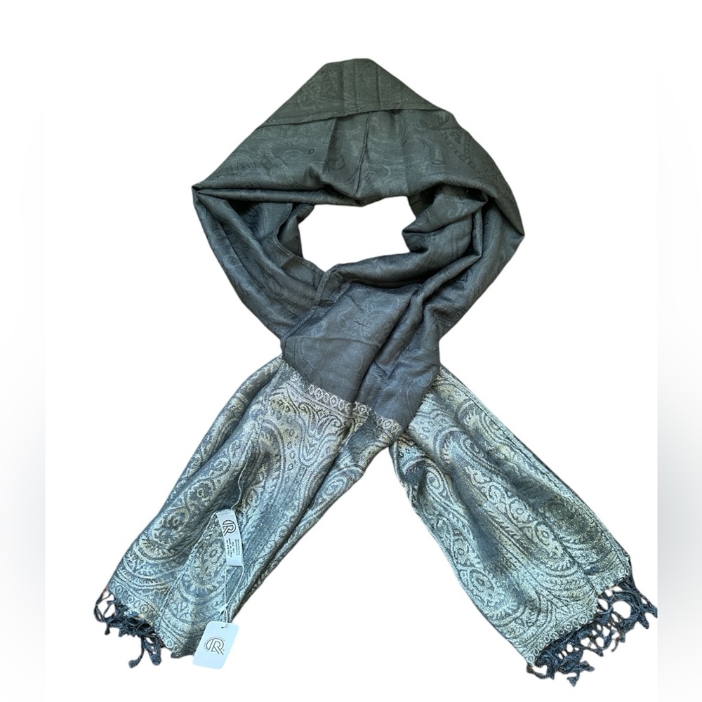 NWT Fashion Apparel Gray Paisley Silver Metallic Fringed Scarf Wrap 70x25”